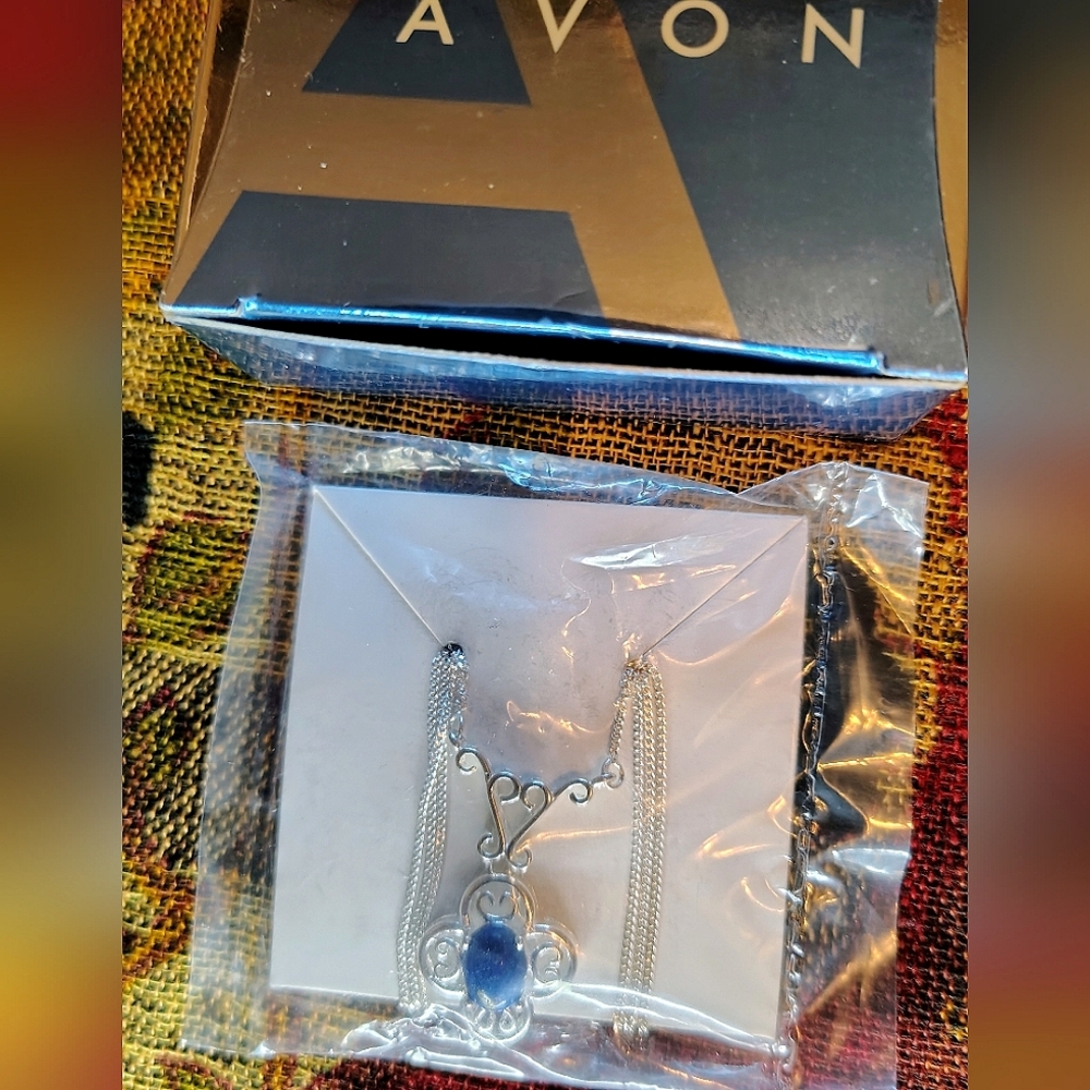 Avon 2005 Sterling Silver Open Work Lapis Blue Necklace NIB NOS - Picture 5 of 12